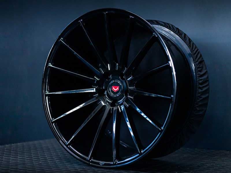 Vossen VPS-305 21” staggered Et 25