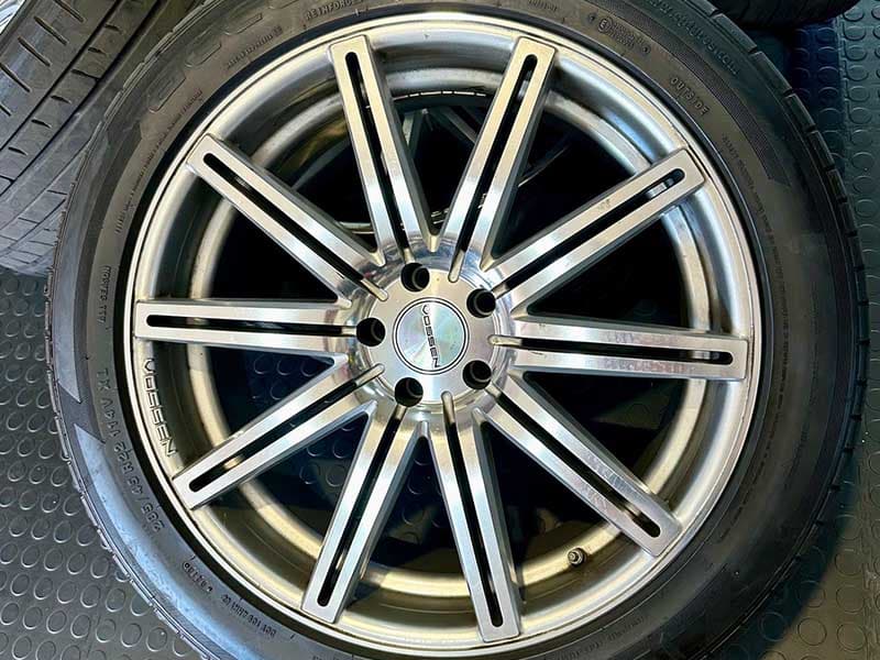 Vossen CV-4 | 22” | VW Amarok (pre-owned)